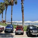 Dobedan World Palace 