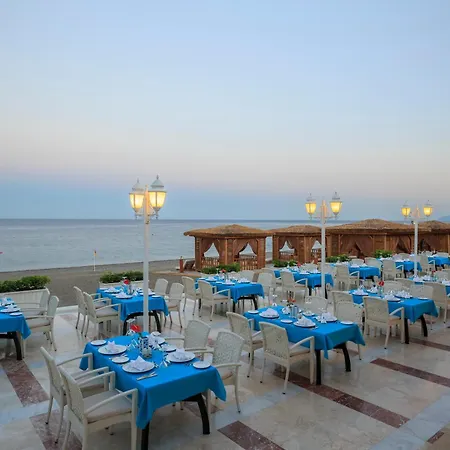 Hotel Dobedan World Palace 