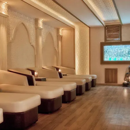 Dobedan World Palace 