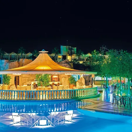 Hotel Dobedan World Palace 