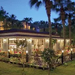 Dobedan World Palace 