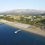 Dobedan World Palace 