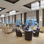 Dobedan World Palace 