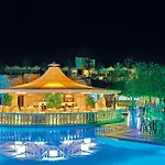 Hotel Dobedan World Palace 