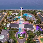 Hotel Dobedan World Palace 