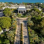 Dobedan World Palace 