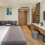 Hotel Dobedan World Palace 