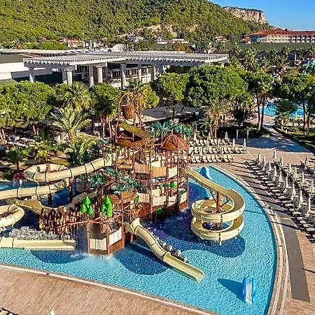 Dobedan World Palace 