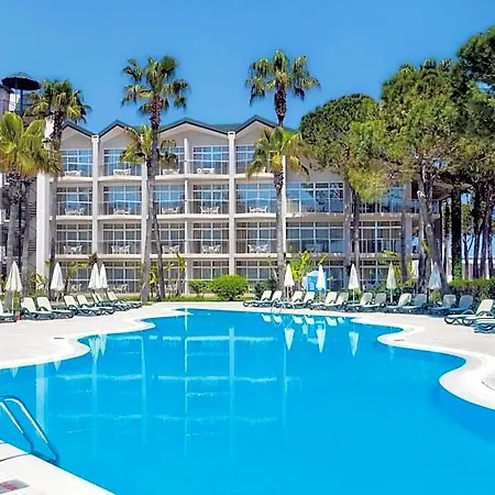 מלון Dobedan World Palace 